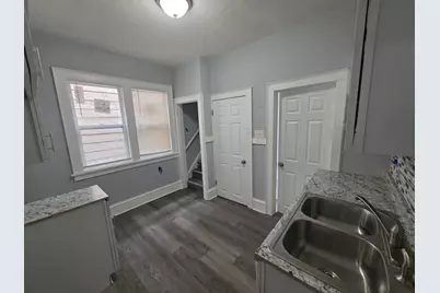 1271 N 43rd St, Milwaukee, WI 53208 - Photo 3