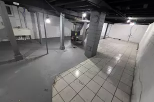 1271 N 43rd St, Milwaukee, WI 53208 - Photo 13