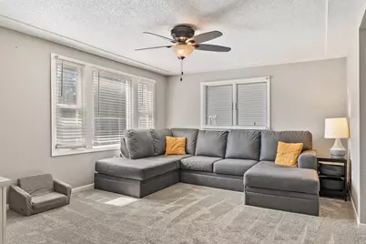 235  Jefferson St, West Salem, WI 54669 - Photo 5