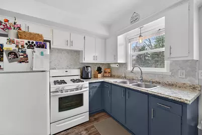 24  Oregon St, Racine, WI 53405 - Photo 9