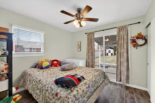 24 Oregon St, Racine, WI 53405 - Photo 13