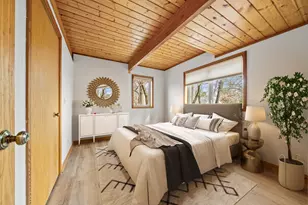 242 Waubun Dr, Fontana, WI 53125 - Photo 15