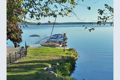 242  Waubun Dr, Fontana, WI 53125 - Photo 39