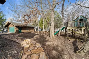 242 Waubun Dr, Fontana, WI 53125 - Photo 25