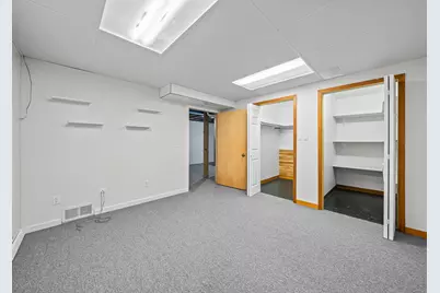 242  Waubun Dr, Fontana, WI 53125 - Photo 19