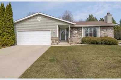 68 E Prospect St, Hartford, WI 53027 - Photo 33