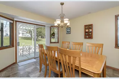 68 E Prospect St, Hartford, WI 53027 - Photo 9