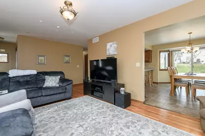 68 E Prospect St, Hartford, WI 53027 - Photo 7