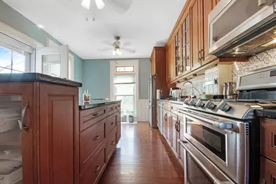 519  Madison St, Lake Geneva, WI 53147 - Photo 5