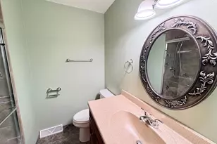 7622 S Lenox Ave, Oak Creek, WI 53154 - Photo 13