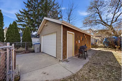 1317 N 57th St, Milwaukee, WI 53208 - Photo 3