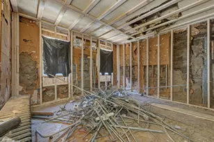 206 Maple Ave, Waukesha, WI 53186 - Photo 5