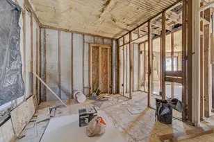 206 Maple Ave, Waukesha, WI 53186 - Photo 15