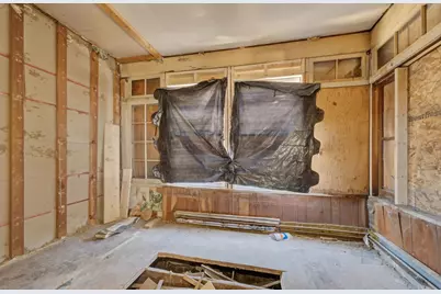 206  Maple Ave, Waukesha, WI 53186 - Photo 13