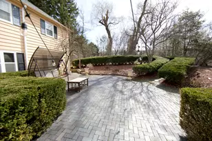 229 Indian Creek Ct, Fox Point, WI 53217 - Photo 49