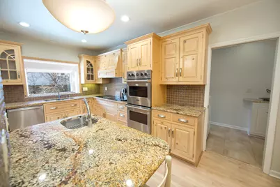 229  Indian Creek Ct, Fox Point, WI 53217 - Photo 15