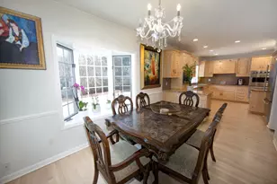 229 Indian Creek Ct, Fox Point, WI 53217 - Photo 11