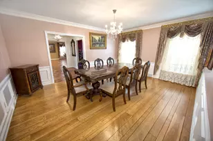 229 Indian Creek Ct, Fox Point, WI 53217 - Photo 7