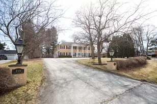 229 Indian Creek Ct, Fox Point, WI 53217 - Photo 61