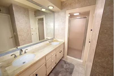 229  Indian Creek Ct, Fox Point, WI 53217 - Photo 41