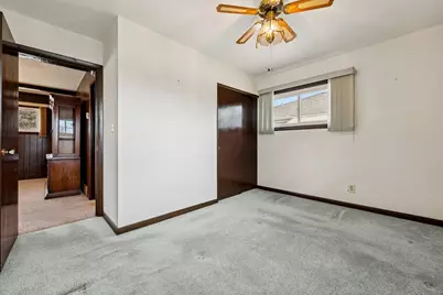 6606 S 20th St, Milwaukee, WI 53221 - Photo 15