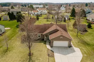 416 Pleasant St, Eagle, WI 53119 - Photo 7