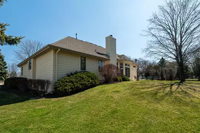 W150N10257  Windsong Cir, Germantown, WI 53022 - Photo 33