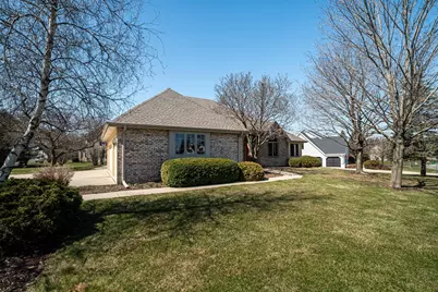 W150N10257  Windsong Cir, Germantown, WI 53022 - Photo 37