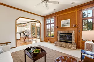 W150N10257 Windsong Circle, Germantown, WI 53022 - Photo 7