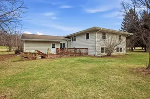 W523 Highland Ave, Bloomfield, WI 53128 - Photo 17