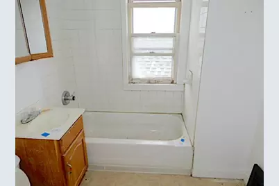3381 N 21st St #3383, Milwaukee, WI 53206 - Photo 13