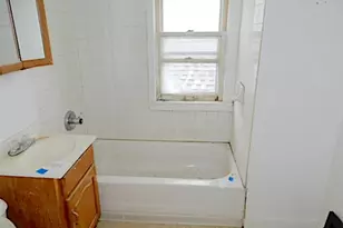 3381 N 21st St, Milwaukee, WI 53206 - Photo 13