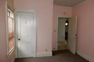 3381 N 21st St, Milwaukee, WI 53206 - Photo 9