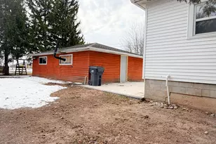 547 Madison St, Reedsville, WI 54230 - Photo 7