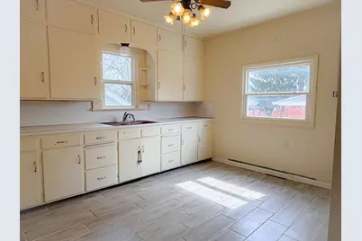 547  Madison St, Reedsville, WI 54230 - Photo 9