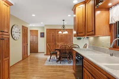 2658  Northwoods Ln, Port Washington, WI 53074 - Photo 19