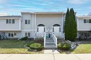 8374 S Tuckaway Shores Dr, Franklin, WI 53132 - Photo 29