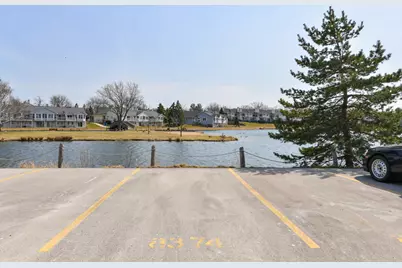 8374 S Tuckaway Shores Dr, Franklin, WI 53132 - Photo 33