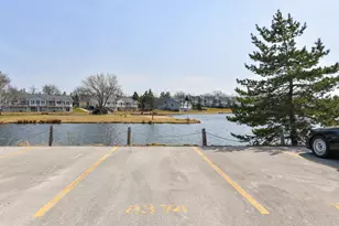 8374 S Tuckaway Shores Dr, Franklin, WI 53132 - Photo 33