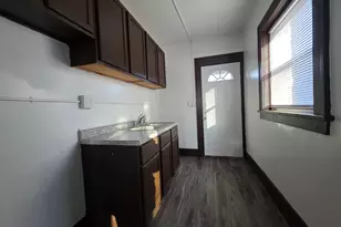 1515 Taylor Ave, Racine, WI 53403 - Photo 5