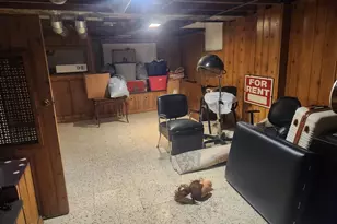 2575 S 76th St, West Allis, WI 53219 - Photo 17