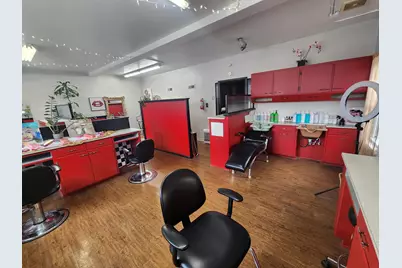 2575 S 76th St, West Allis, WI 53219 - Photo 5