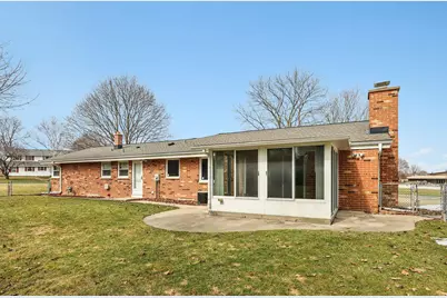 18215  Parish Dr, Brookfield, WI 53045 - Photo 47