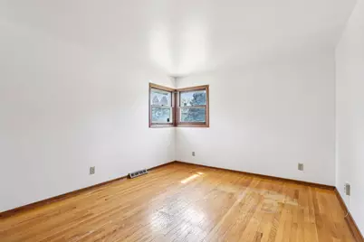 18215  Parish Dr, Brookfield, WI 53045 - Photo 35