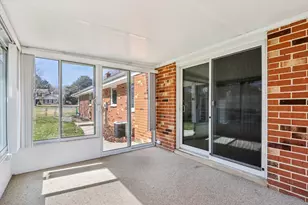 18215 Parish Dr, Brookfield, WI 53045 - Photo 21