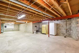 18215 Parish Dr, Brookfield, WI 53045 - Photo 39