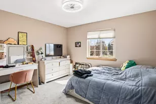 3533 Rivers Crossing Dr, Waukesha, WI 53189 - Photo 15