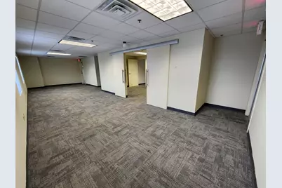 15850 W Bluemound Rd #105, Brookfield, WI 53005 - Photo 5