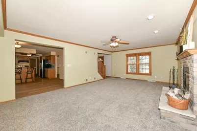 W176S8429  Clearbrook Dr, Muskego, WI 53150 - Photo 7