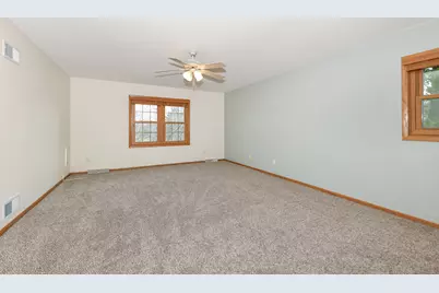 W176S8429  Clearbrook Dr, Muskego, WI 53150 - Photo 21